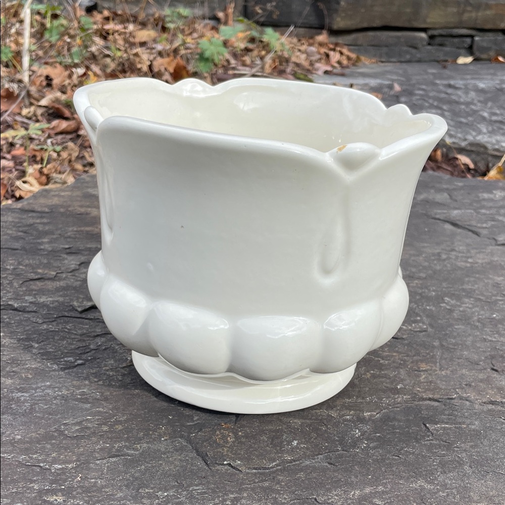 Awesome Vintage Haeger White Ceramic Art Deco Planter - Picture 8 of 11